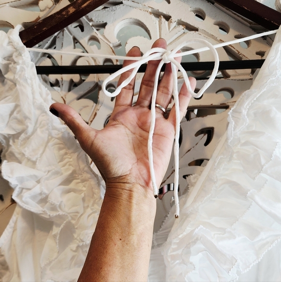 HOUSE OF HARLOW 1969 BOHEMIAN WHITE RUFFLE DRESS SMOKEY WAIST MAXI DRESS SZ LARG - Picture 11 of 13